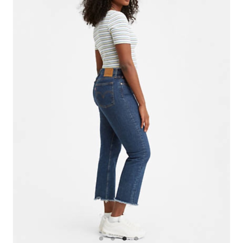 Levi’s Wedgie